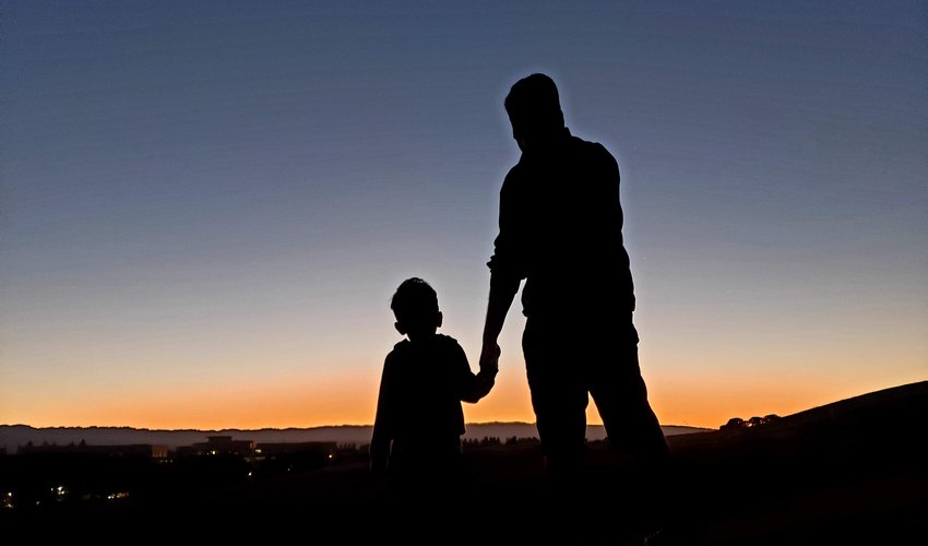 Adozione padre single, arriva finalmente l'idoneità